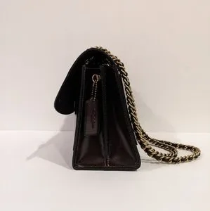 Coach parker shoulder bag in patent leather discount